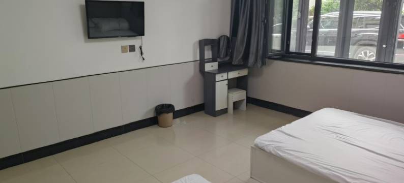 龙井亚蒂旅店图片