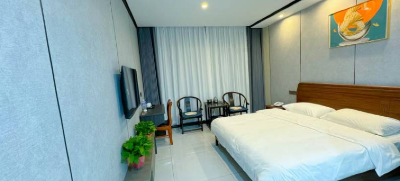 鸿运尚品酒店(磁窑经济开发区禹王街店)图片