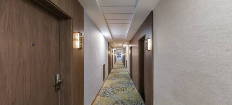 都市118精选酒店(青岛胶东国际机场店)图片