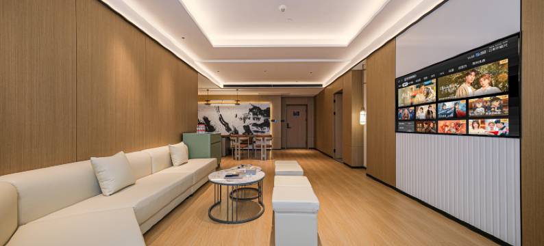 璞云国际酒店(泉州晋江国际机场阳光广场店)图片