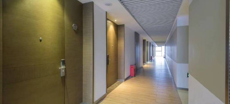 东莞雅诗居花艺主题公寓图片