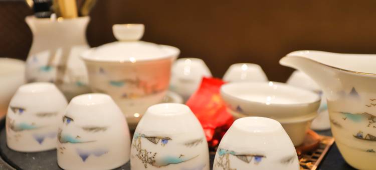 北大湖百万石温泉酒店图片