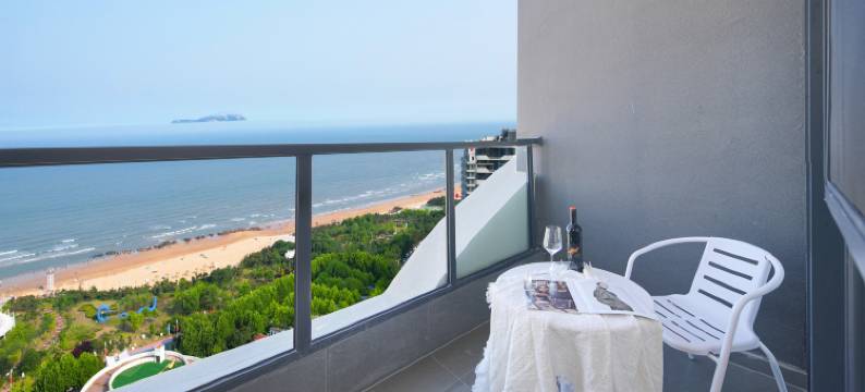 安地酒店(青岛城市阳台红树林店)图片