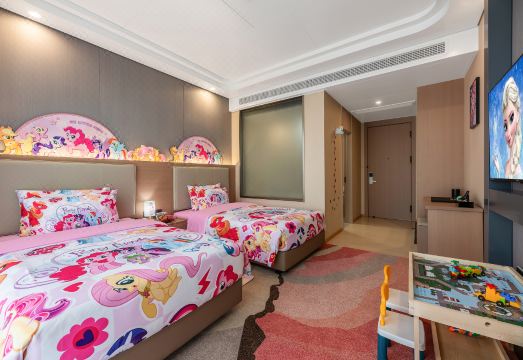 Discovery Hotel Hotel Overview