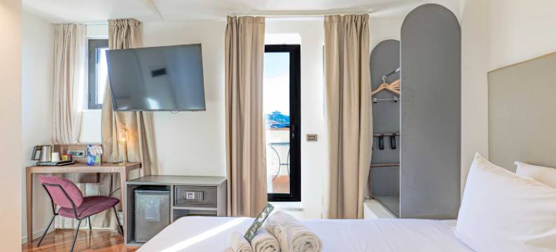 佛罗伦萨洛如斯奥多姆 B&B 酒店(B&B Hotel Firenze Laurus al Duomo)图片