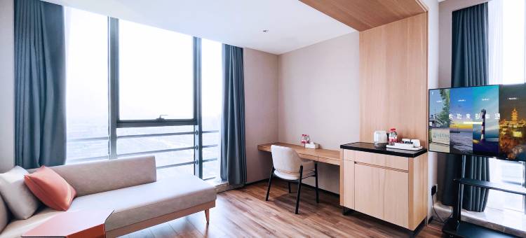 松鼠智慧酒店(南通通州湾政务中心店)图片