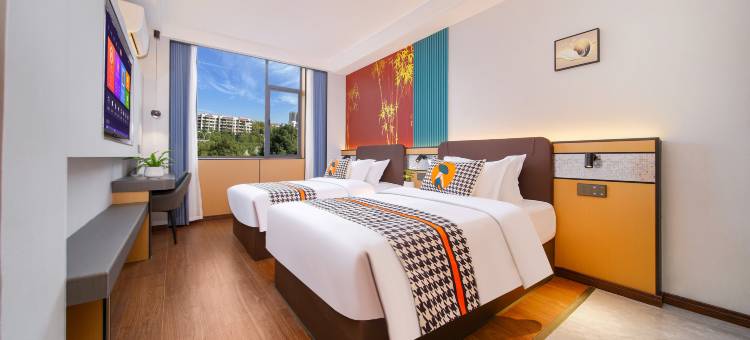 丹恋斯LY酒店(步步高广场湖南理工职业技术学院店)图片