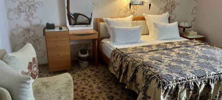 万丽酒店(Renaissance Hotel)图片