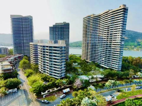 蔚蓝Sunshine海景度假美宿(神州半岛店)