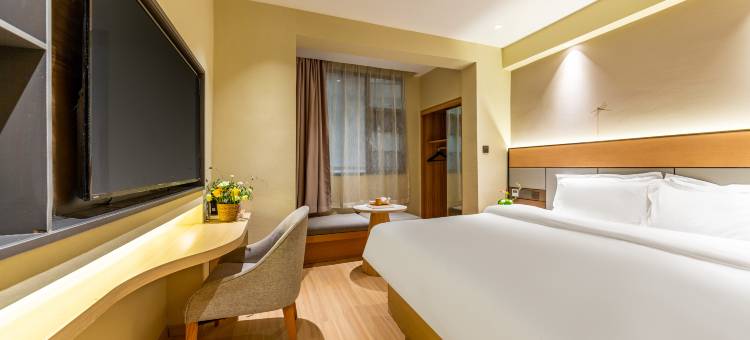 艺龙瑞云酒店(武汉中南路地铁站店)图片