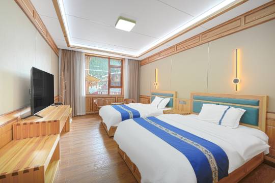 藏云阁民宿(九寨沟风景区店)