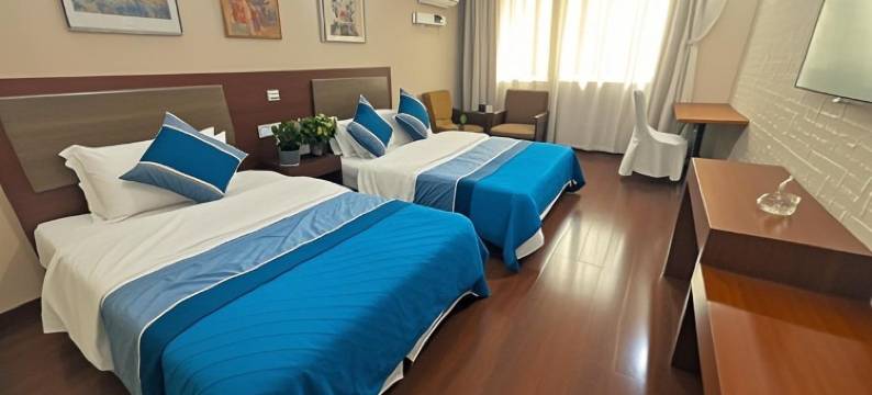 雅园酒店(铜陵天井湖公园长江中路步行街店)图片