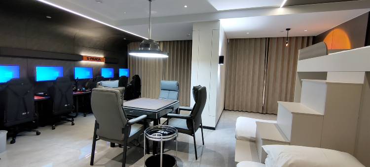 全能猫电竞酒店(沧州清风楼同天购物中心店)图片