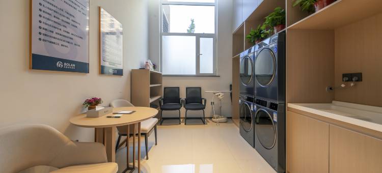 凤凰泊岚酒店图片