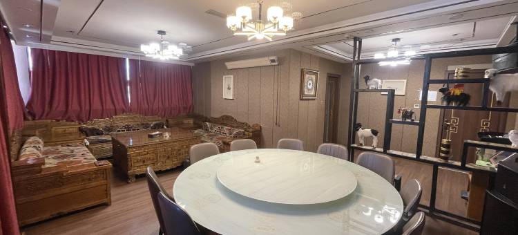 那曲岗亚尔大酒店图片