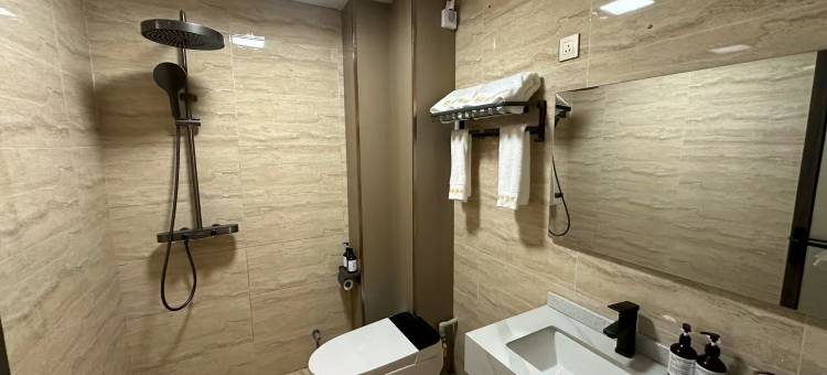 白玉铂莱酒店图片