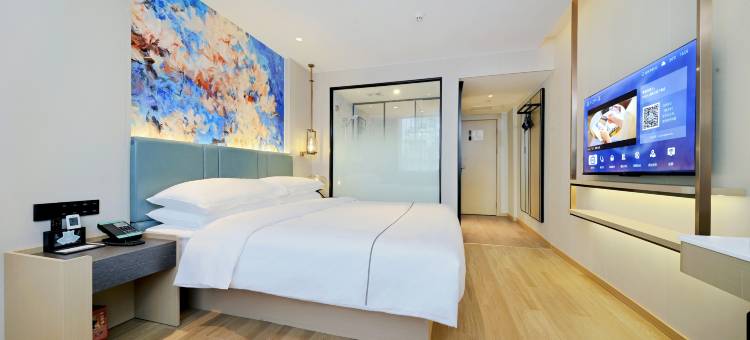 白玉兰酒店(桂林站象鼻山景区店)图片