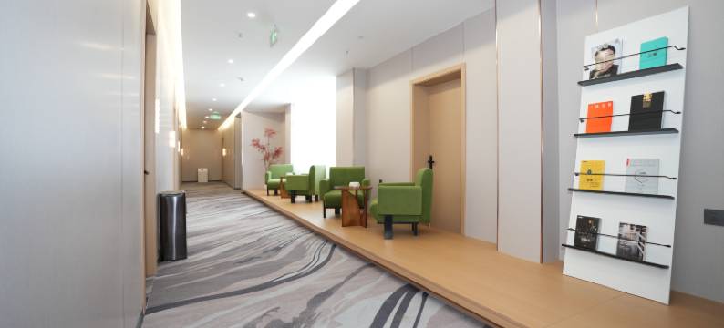 大嘴猴电竞酒店(万力时代广场店)图片