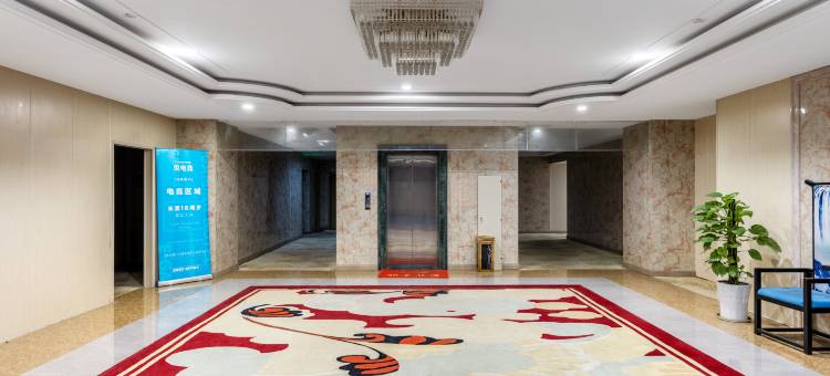 悦电竞酒店(扬州大学江阳路南校区店)图片