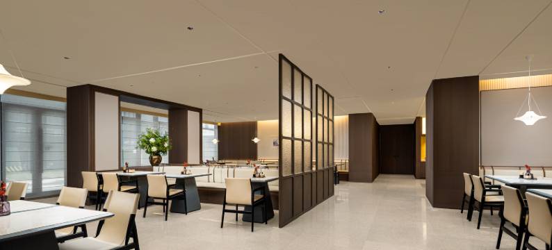 西安高新丈八六路地铁站亚朵酒店图片