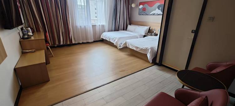 骏怡酒店(百盛购物中心店)图片