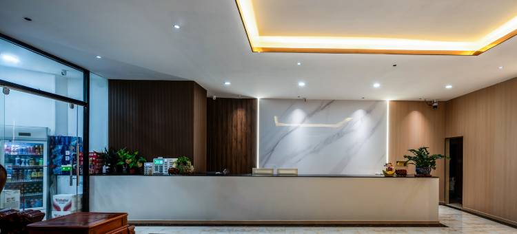 爱琴酒店(崇左友谊大道高铁南站店)图片