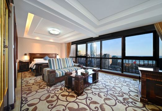 Fuxin Hotel Qingdao Hotel Overview