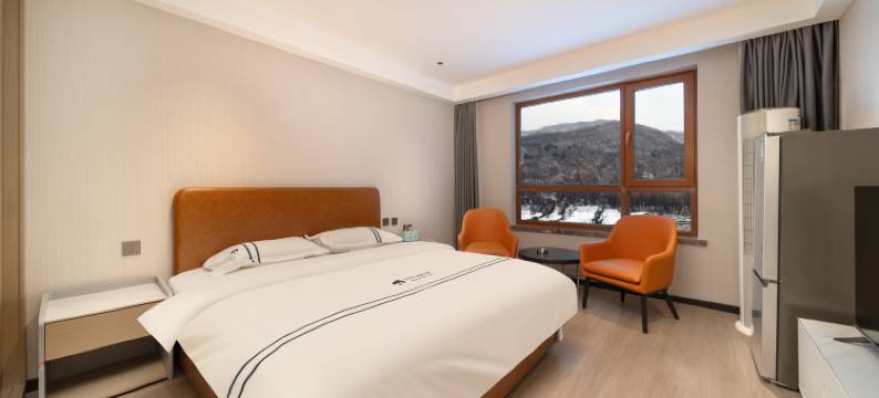 盛豪·轻奢酒店式公寓(通化万峰滑雪度假区店)图片