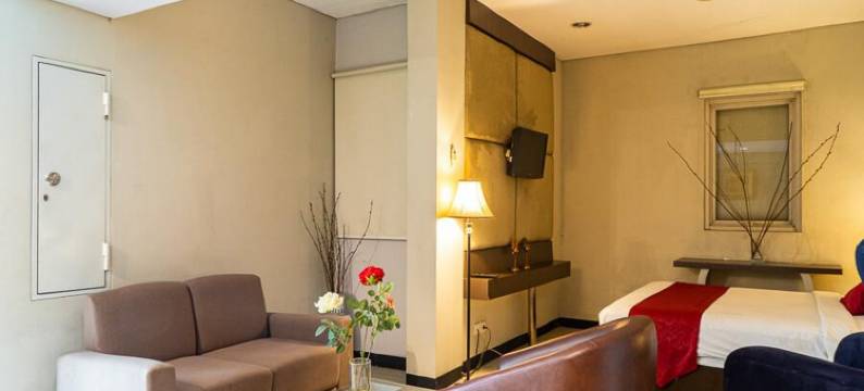 蓝色太平洋酒店(RedDoorz Plus @ Blue Pacific Blok M)图片