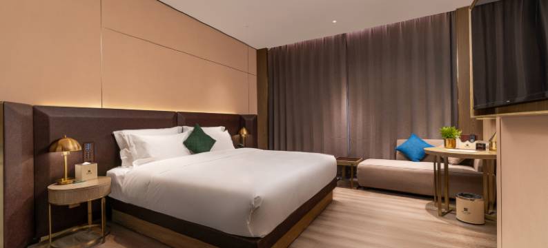 佛山禅城智慧新城地铁站宜尚PLUS酒店图片