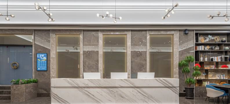 柏霖艾菲酒店(天水市政府中心广场店)图片