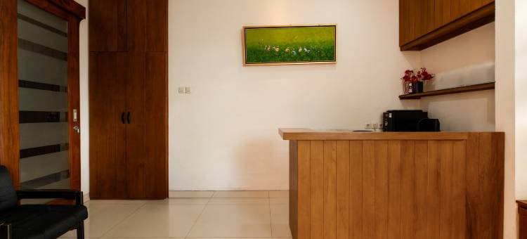 Colletion O near Living Plaza Cirebon formerly Moana Residence图片