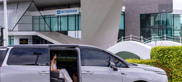 普吉温德姆机场酒店(Wyndham Phuket Airport)图片