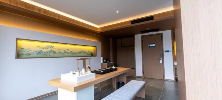 六鼎山隐世山水居酒店图片