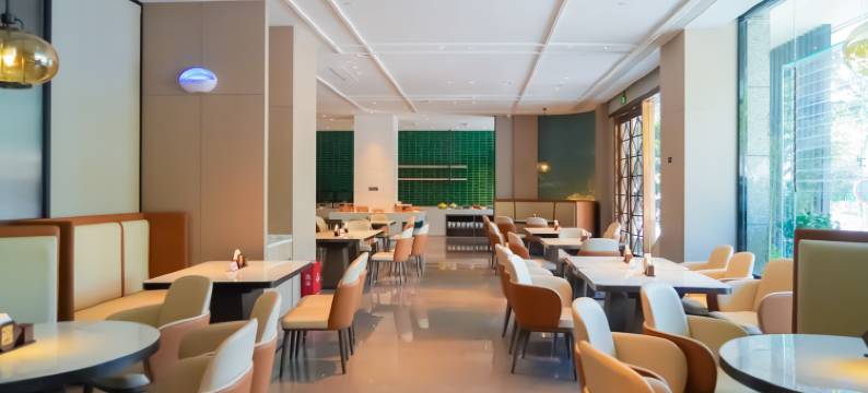 泸山精品酒店(西昌月亮湖湿地公园店)图片