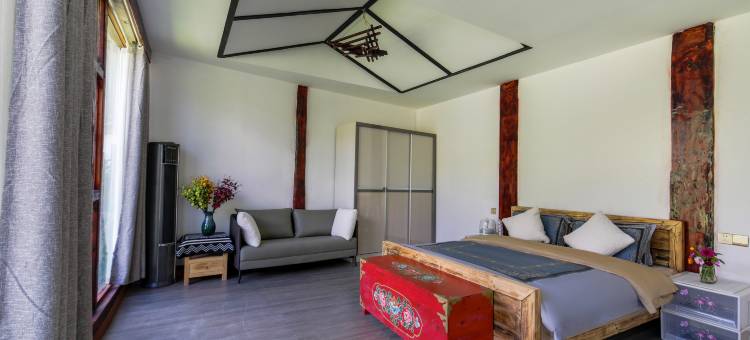 依云若雅民宿(林芝米林机场店)图片