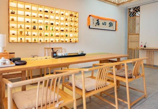 Wanfeng Linna Mountain home stay Hotel Overview