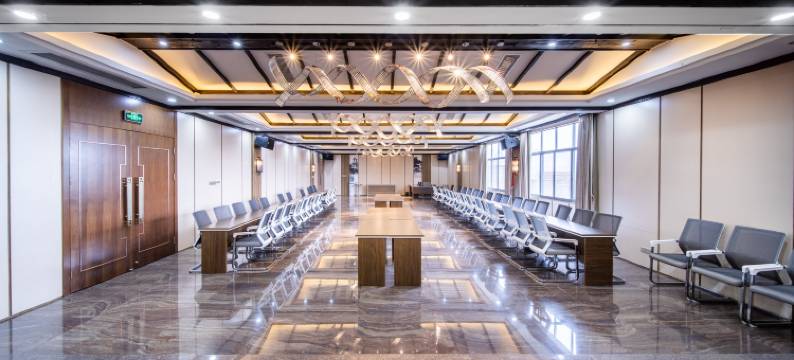 石门巴堤雅大酒店图片