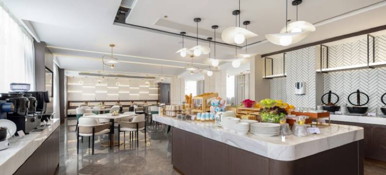 南京鼓楼中山北路亚朵酒店图片