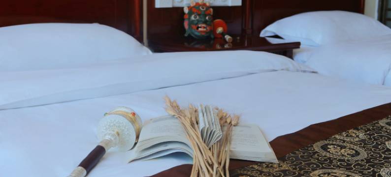 德钦飞来寺雪域顺缘酒店图片