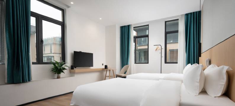 海口美兰国际机场微澜间酒店(鸿洲江山店)图片