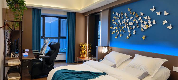 此间乐电竞光影酒店(龙首原地铁站店)图片