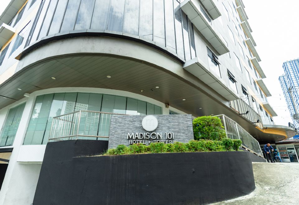 Madison 101 Hotel + TowerOver view