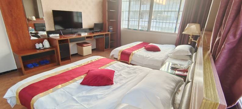 桂苹果连锁酒店(平果文化公园店)图片