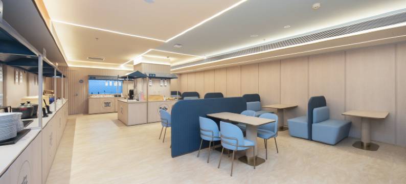 汉庭酒店(杭州临安青山湖宝龙广场店)图片