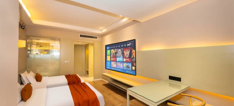 由里尚雅智慧酒店(自贡汽车客运总站第四人民医院店)图片