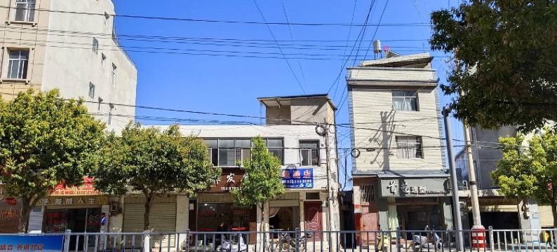 楚华宾馆(南华汽车客运站店)图片