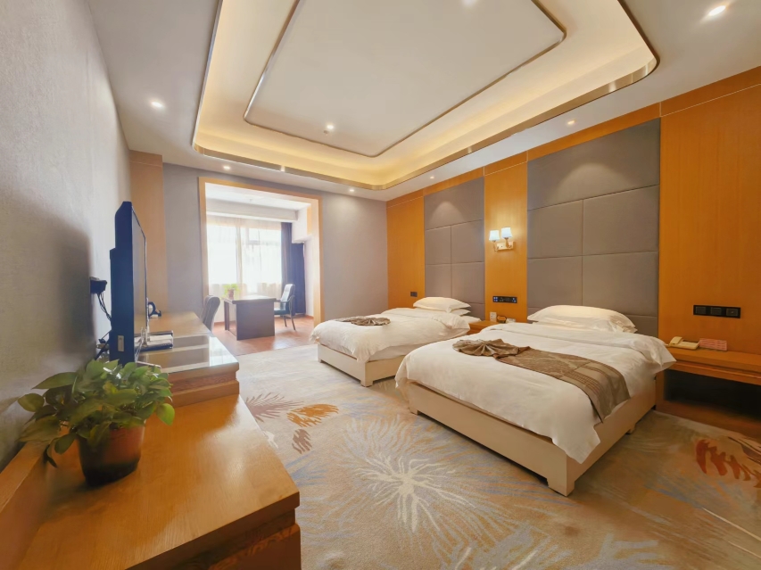 Liaoyuan Business HotelOver view