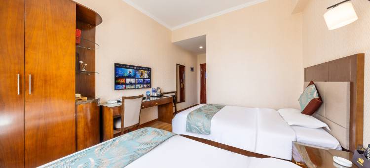 鑫吉假日酒店(祁连县文化广场店)图片