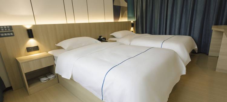 Xbed希酒店(岳阳火车站步行街店)图片